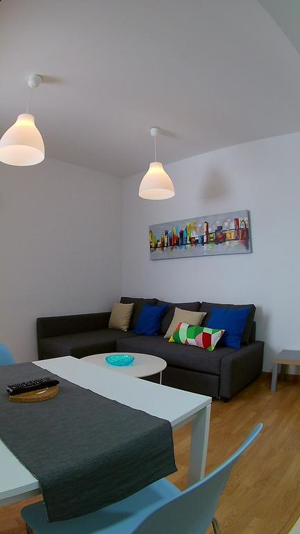 Mitjana Plaza Lägenhet Málaga Exteriör bild