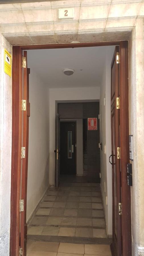 Mitjana Plaza Lägenhet Málaga Exteriör bild
