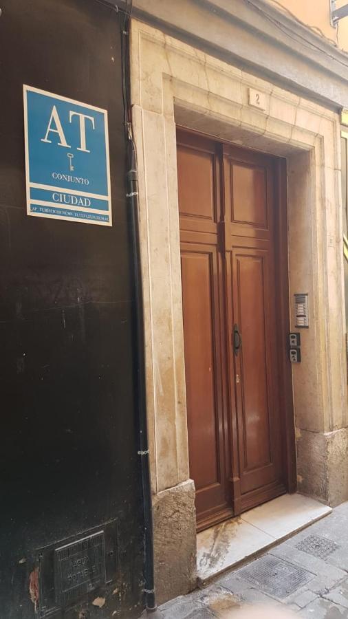 Mitjana Plaza Lägenhet Málaga Exteriör bild